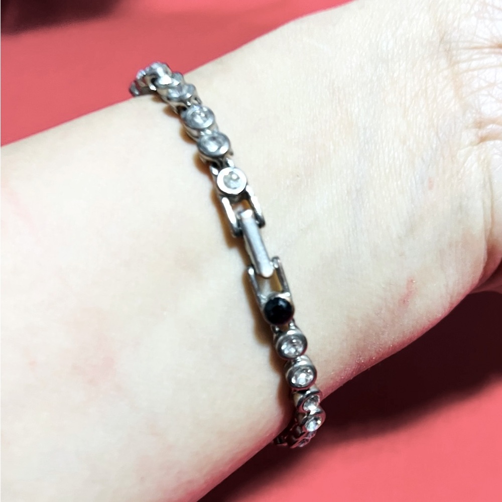 Vintage Silver-Tone Clear Rhinestone Bracelet - 7.5” - Open Back Design